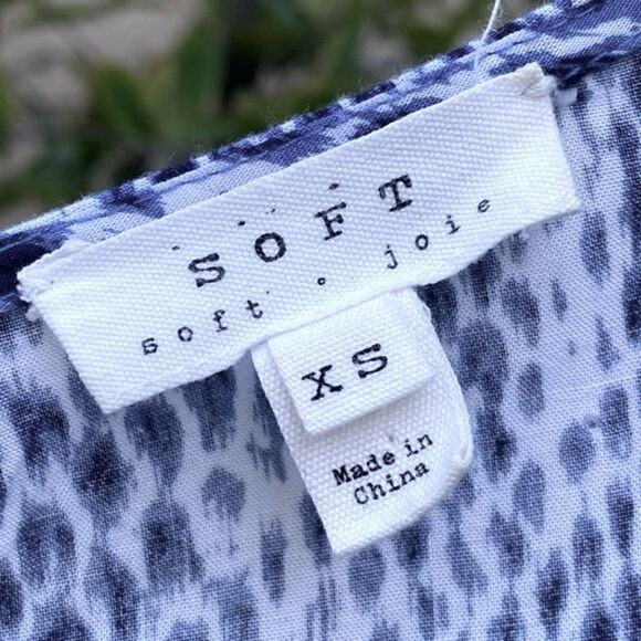 SOFT JOIE Arryn B Blue/White Snakeskin Print Mini Dress. Size XSmall. EUC! - Picture 4 of 5